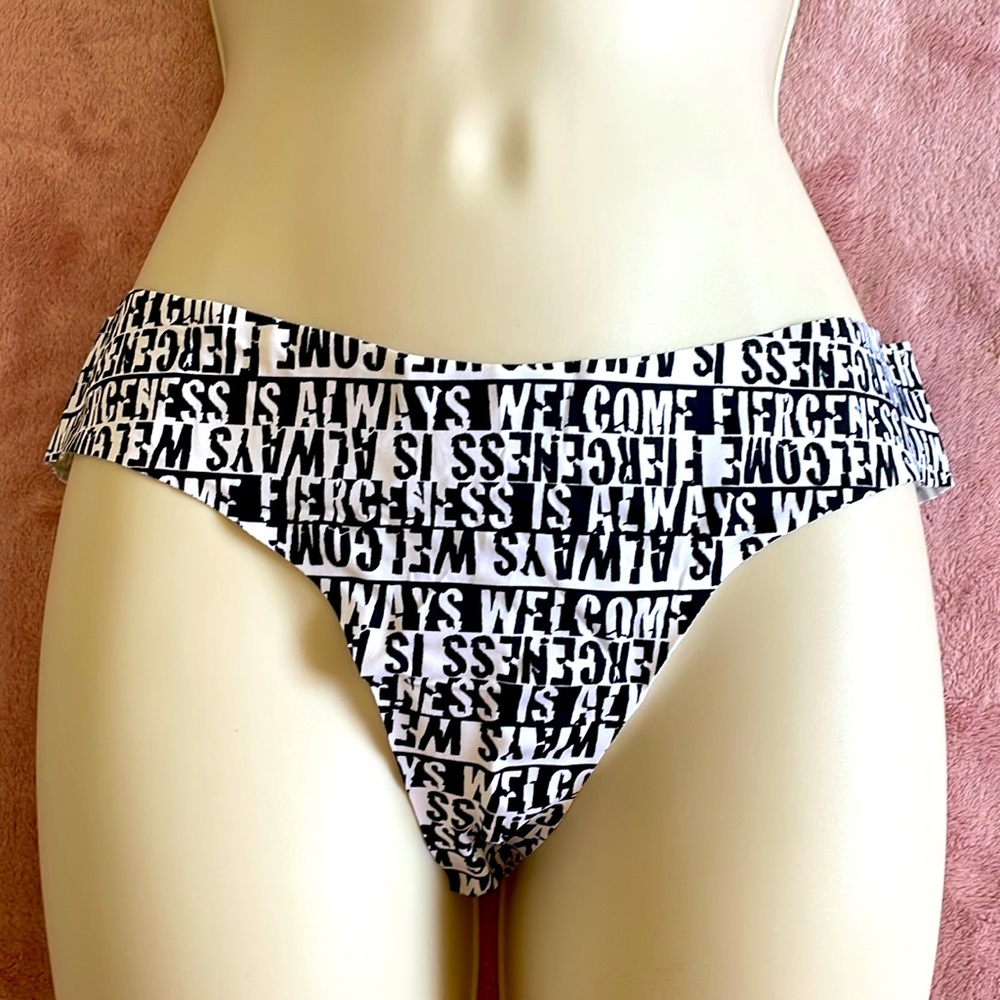 Empowered by you black and white fitness thong. Size M. NWT